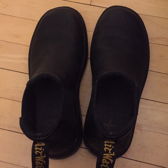Black Oakford Chelsea Dr. Martens - Picture 2 of 5